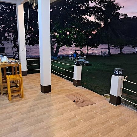 Lomtalay Resort Trat Laem Ngop Exterior foto