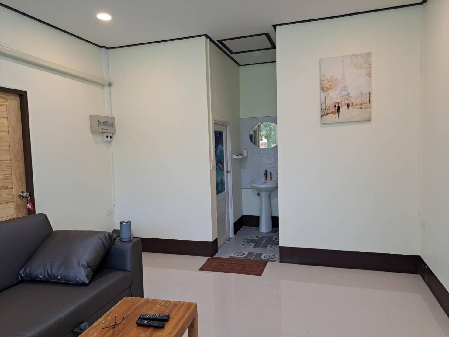 Lomtalay Resort Trat Laem Ngop Exterior foto